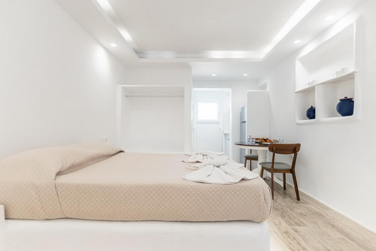 Ground floor apartments for 5 or 6
